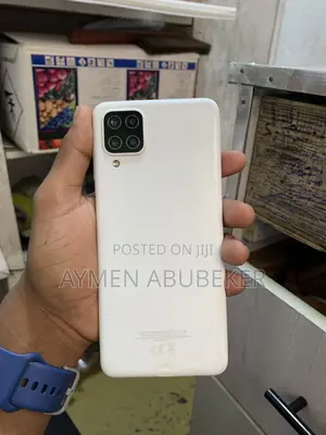 Samsung Galaxy A12 64 GB White