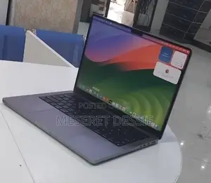 New Laptop Apple MacBook Pro 2021 M1 32GB Apple M1 Pro SSD 512GB
