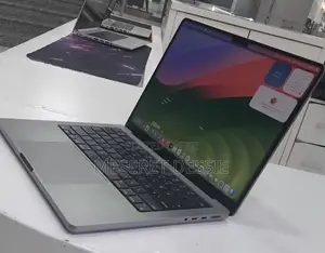 New Laptop Apple MacBook Pro 2021 M1 32GB Apple M1 Pro SSD 512GB