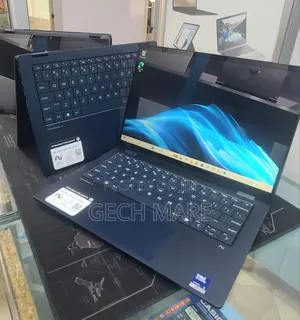New Laptop HP Omen 15-ce0xx 16GB Intel Core Ultra 7 SSD 512GB