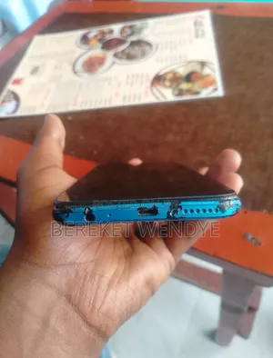 Infinix Smart 6 HD 64 GB Blue