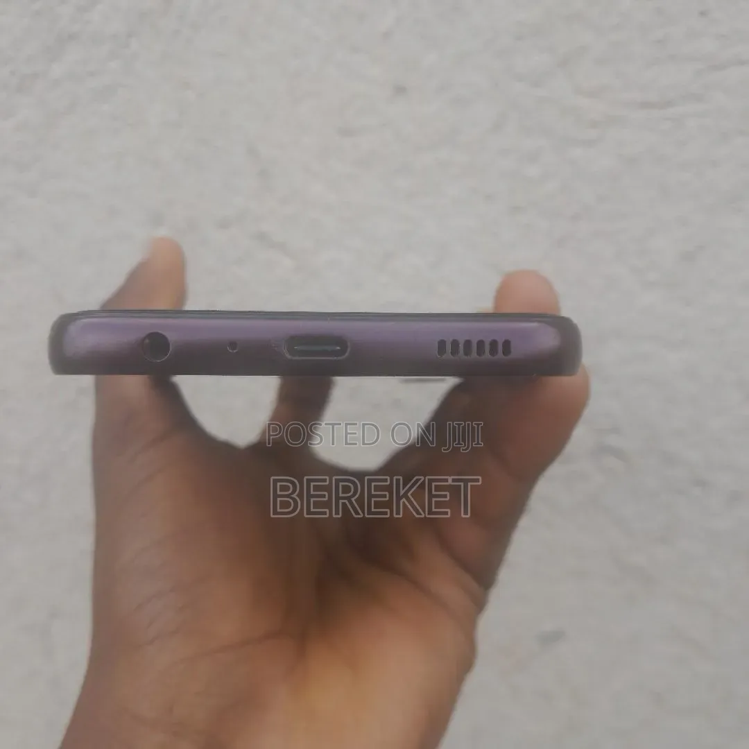 New Samsung Galaxy A24 128 GB Red