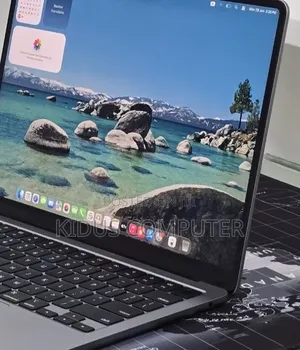 New Laptop Apple MacBook Air 2023 M2 16GB Apple M2 SSD 256GB