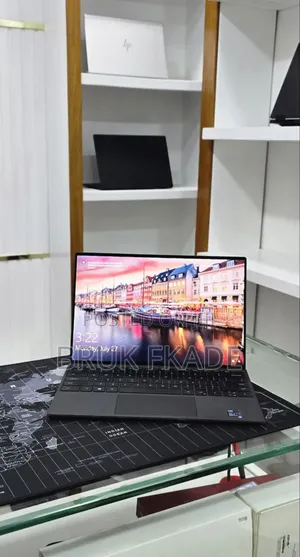 New Laptop Dell XPS 13 16GB Intel Core i7 SSD 512GB