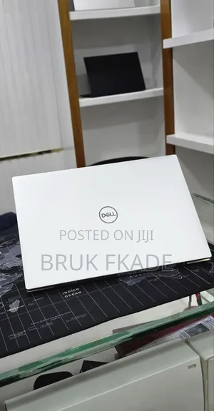 New Laptop Dell XPS 13 16GB Intel Core i7 SSD 512GB