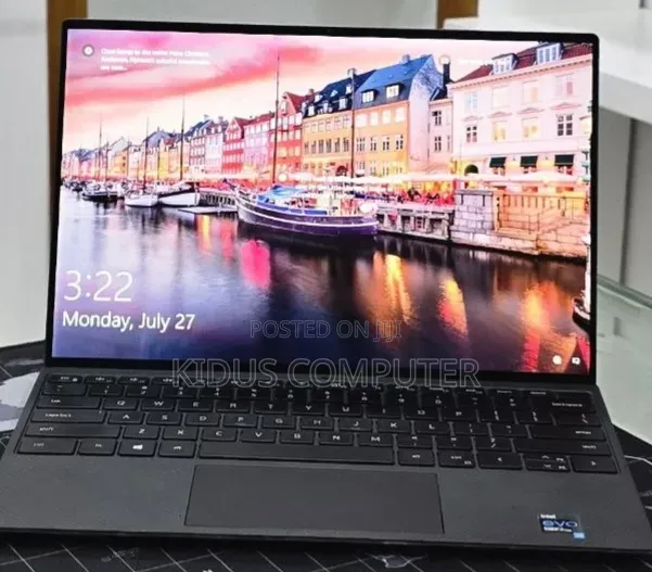 New Laptop Dell XPS 13 16GB Intel Core i7 SSD 512GB