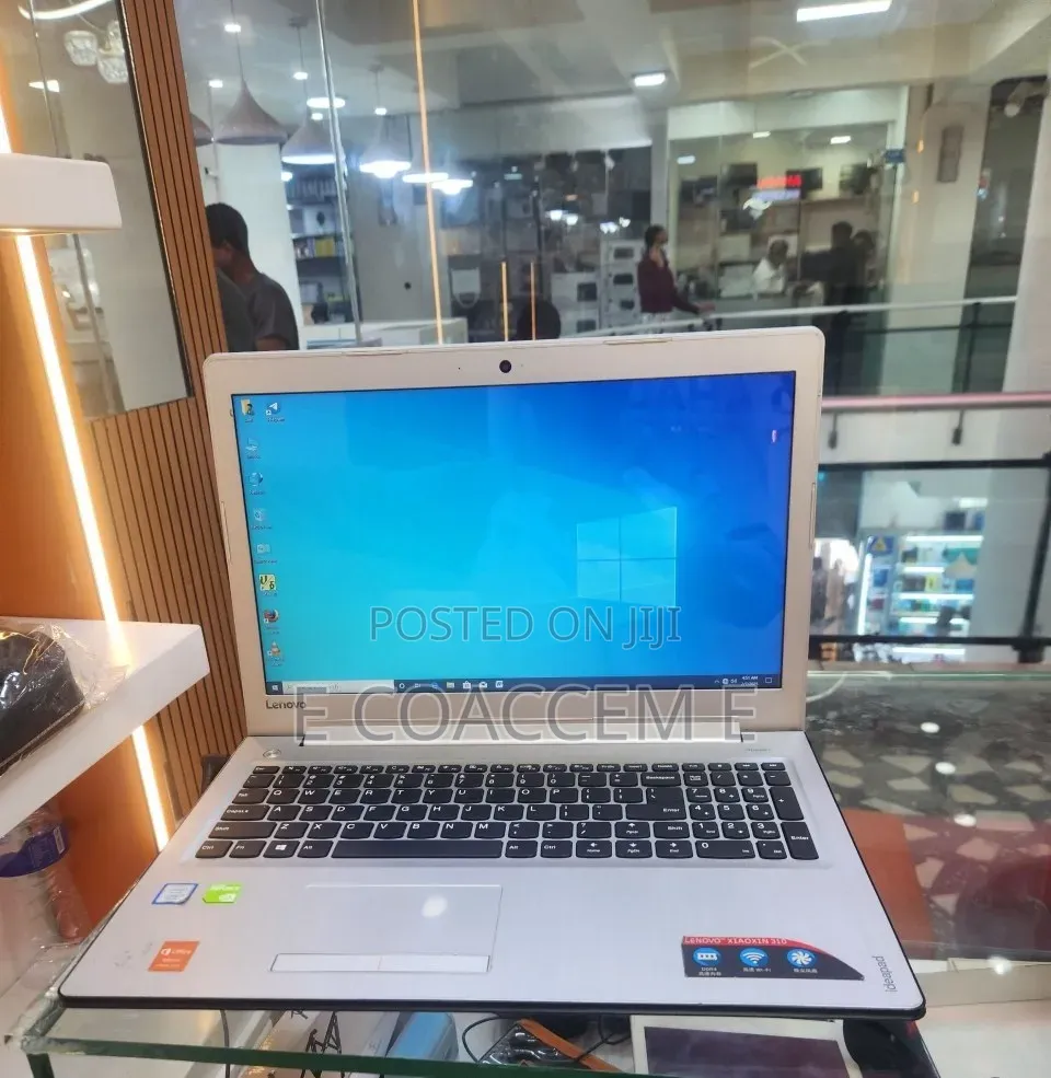 New Laptop Lenovo 8GB Intel Core i7 HDD 1T