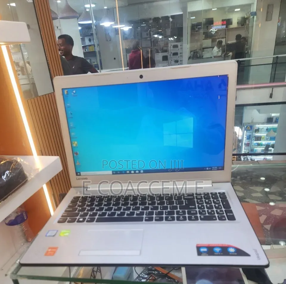 New Laptop Lenovo 8GB Intel Core i7 HDD 1T