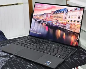 New Laptop Dell XPS 13 16GB Intel Core i7 SSD 512GB