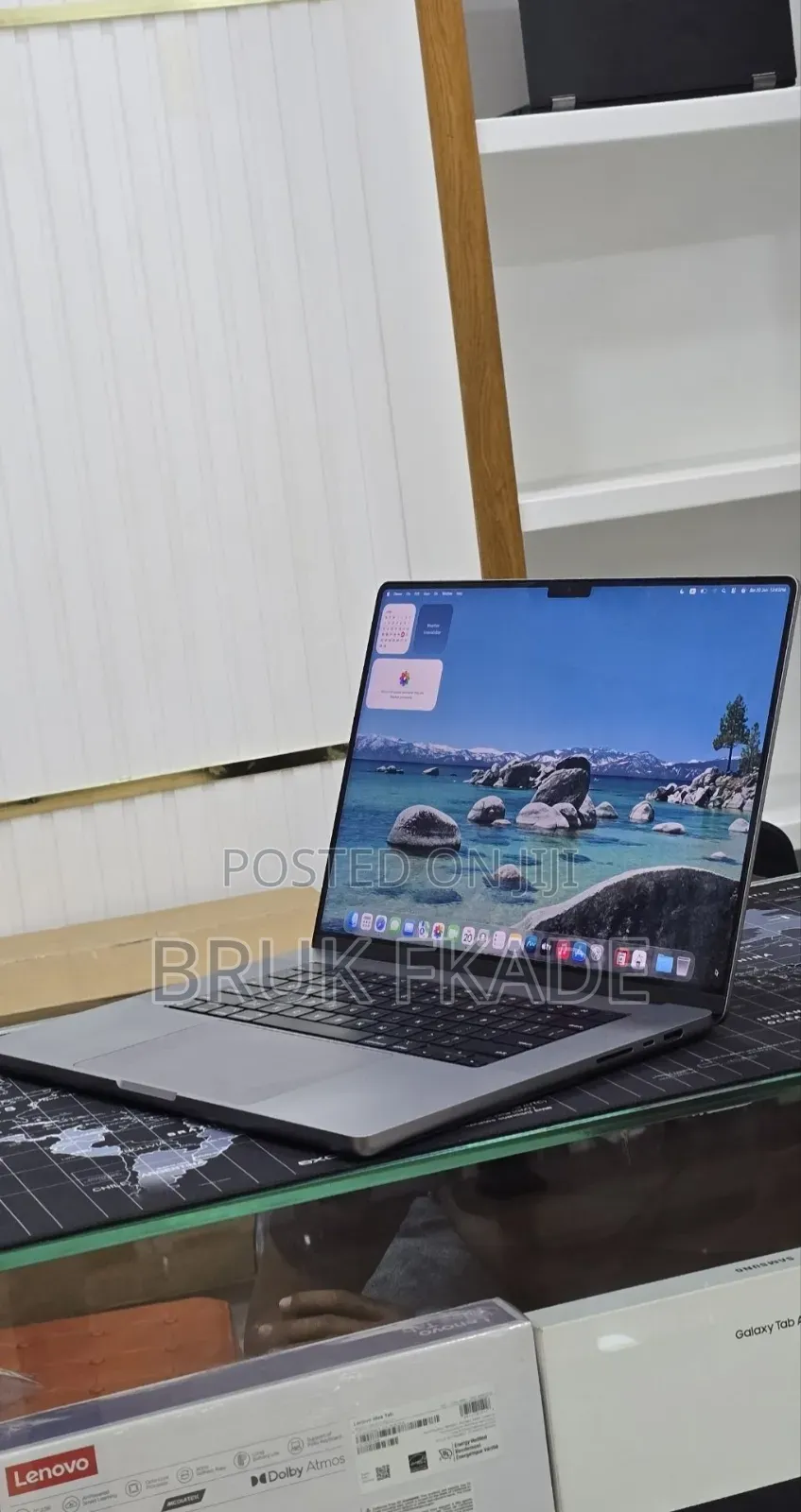 New Laptop Apple MacBook Air 2022 M2 16GB Apple M2 SSD 256GB