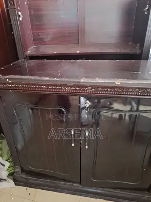 Furniture Commodina