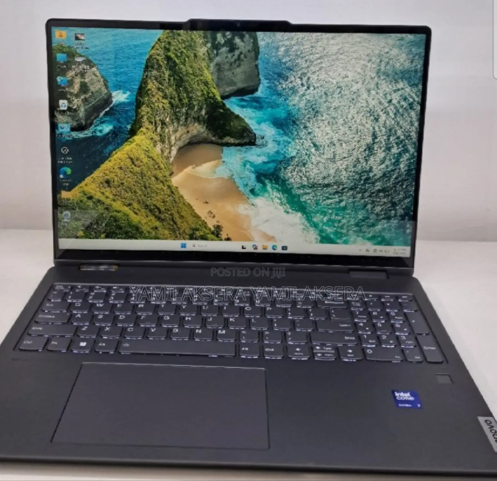 New Laptop Lenovo Yoga 7i 16GB Intel Core Ultra 7 SSD 512GB