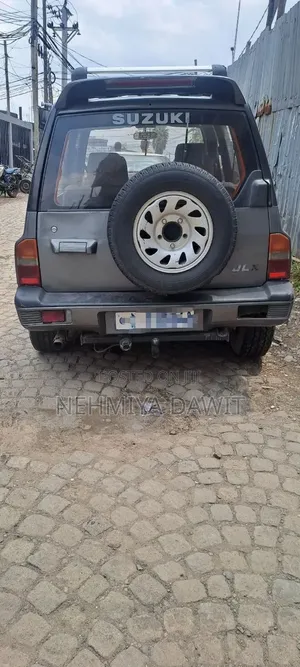 Suzuki Vitara 1992 Gray