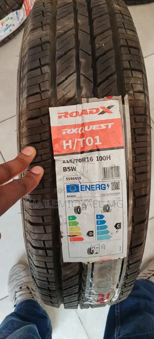 255 70 R16 Toyota Hilux Pickup Tire