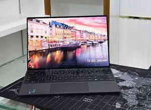 New Laptop Dell XPS 13 16GB Intel Core i7 SSD 512GB