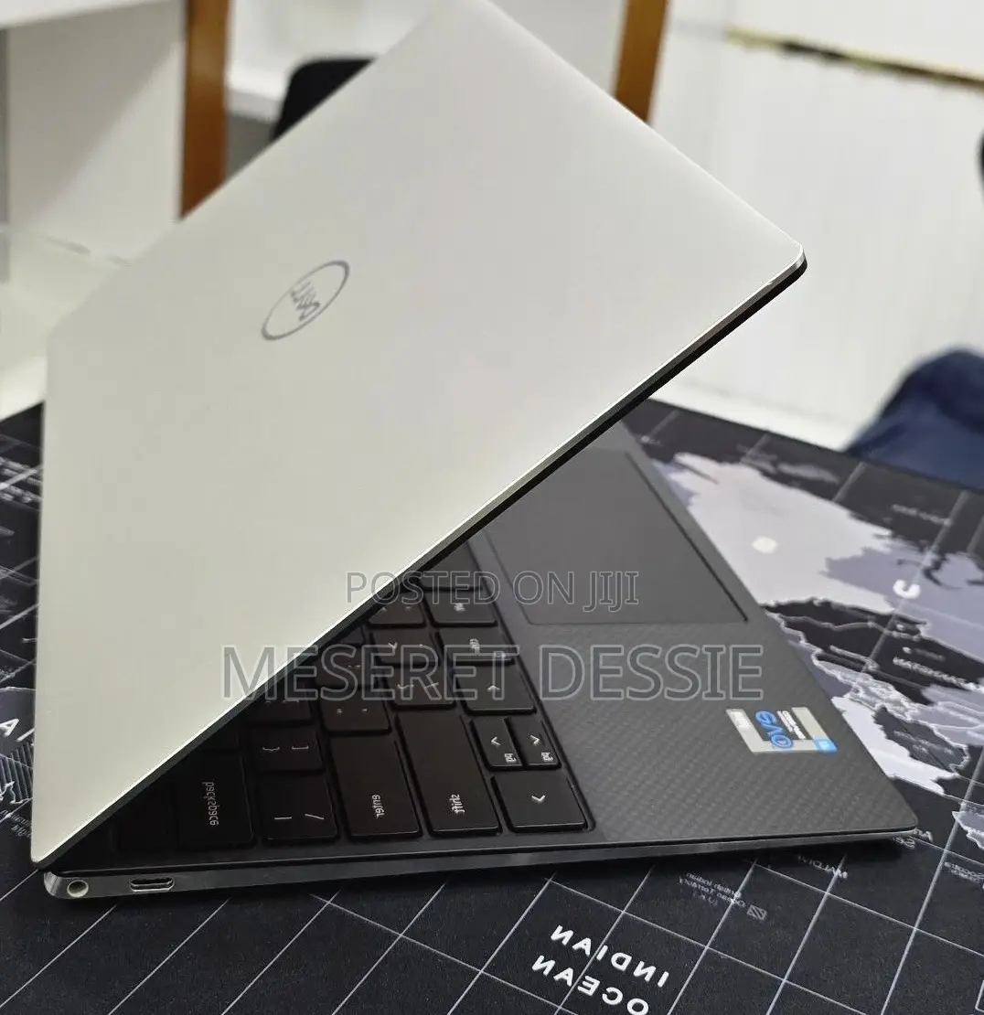 New Laptop Dell XPS 13 16GB Intel Core i7 SSD 512GB