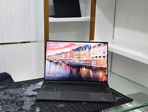 New Laptop Dell XPS 13 16GB Intel Core i7 SSD 512GB