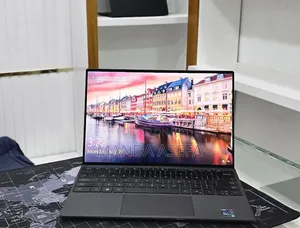 New Laptop Dell XPS 13 16GB Intel Core i7 SSD 512GB