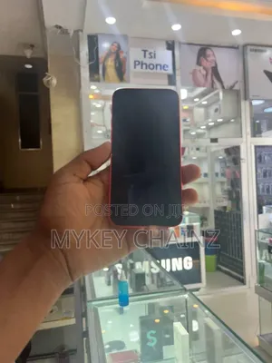 Apple iPhone 12 64 GB Red