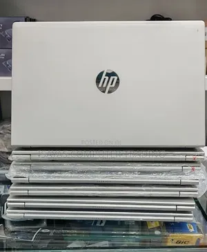 New Laptop HP ProBook 450 G8 8GB Intel Core i5 SSD 512GB