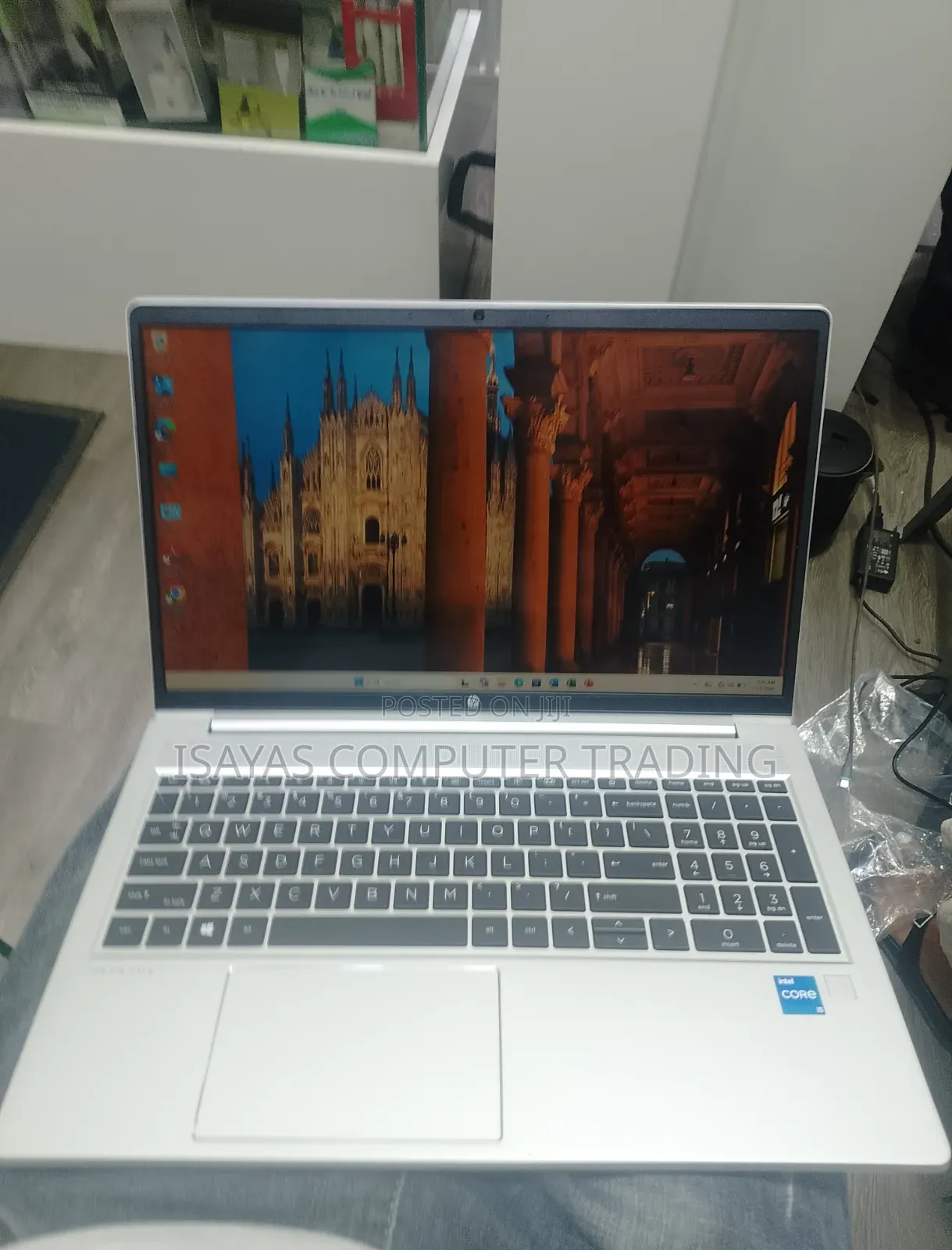 New Laptop HP ProBook 450 G8 8GB Intel Core i5 SSD 512GB