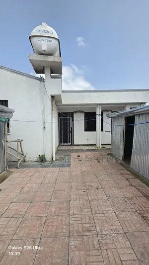 Furnished 5bdrm House in Ayat Disapora, Yeka for sale