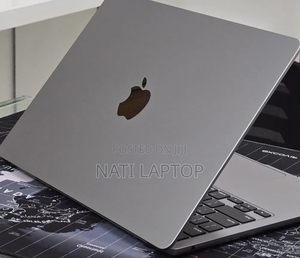 New Laptop Apple MacBook Air 2022 M2 16GB Apple M2 SSD 256GB