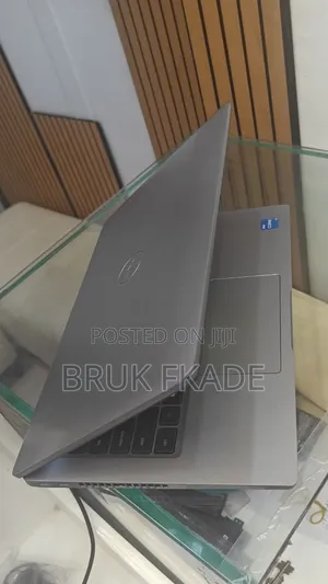 New Laptop Dell Latitude 5420 16GB Intel Core i5 SSD 256GB