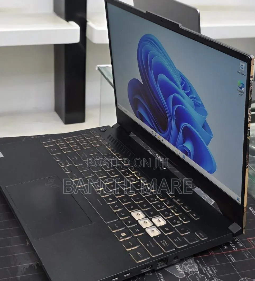 New Laptop Asus TUF Dash F15 16GB Intel Core i7 SSD 512GB