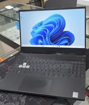 New Laptop Asus TUF Dash F15 16GB Intel Core i7 SSD 512GB
