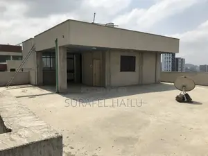 4bdrm Apartment in Addis Ketema for sale