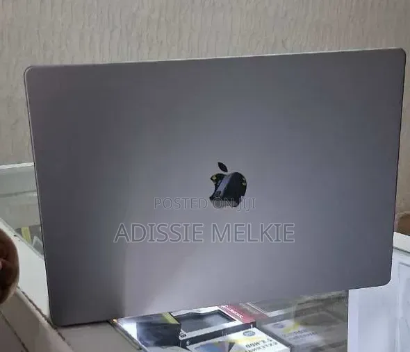 New Laptop Apple MacBook Pro 2021 M1 Max 32GB Apple M1 Max SSD 1T