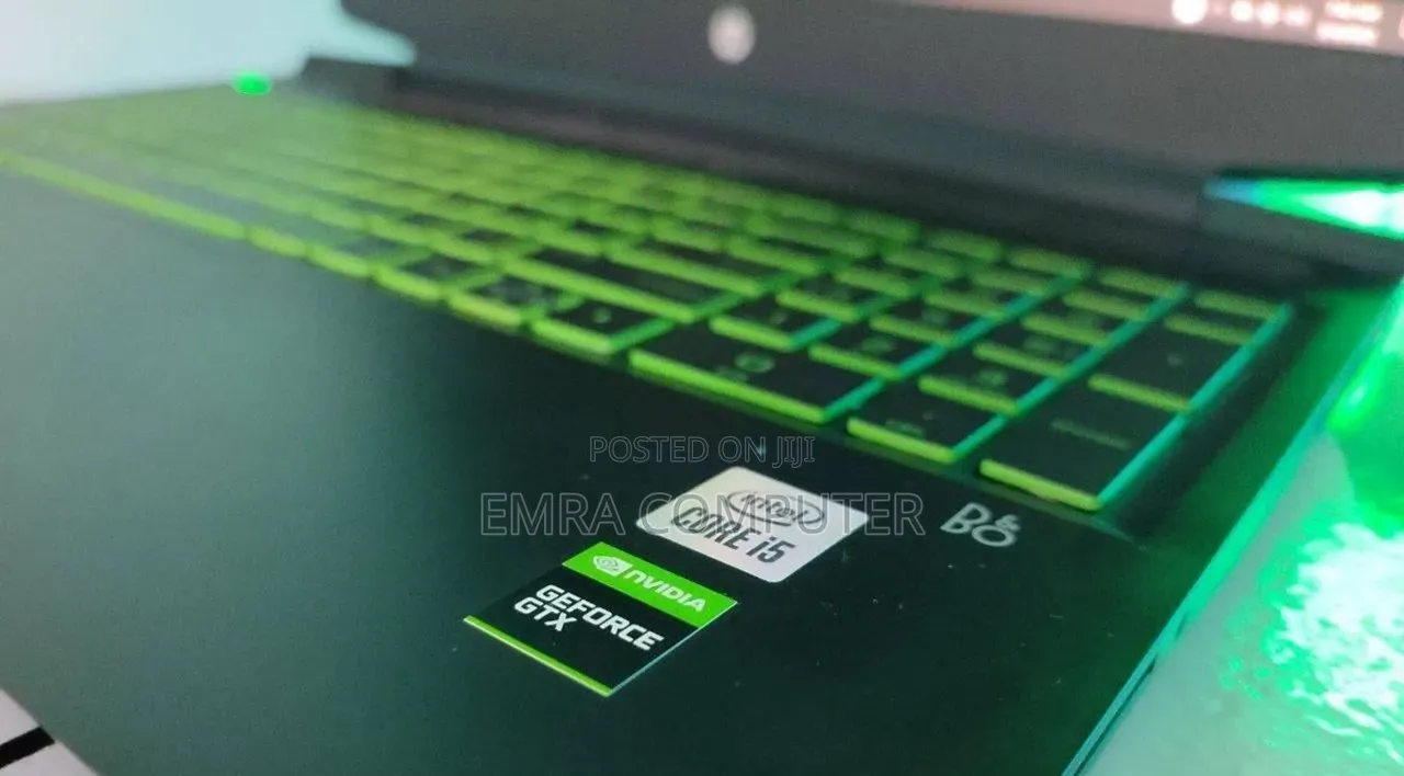 New Laptop HP 16GB Intel Core i5 SSD 512GB