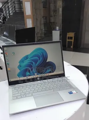 New Laptop HP 16GB Intel Core i5 SSD 512GB