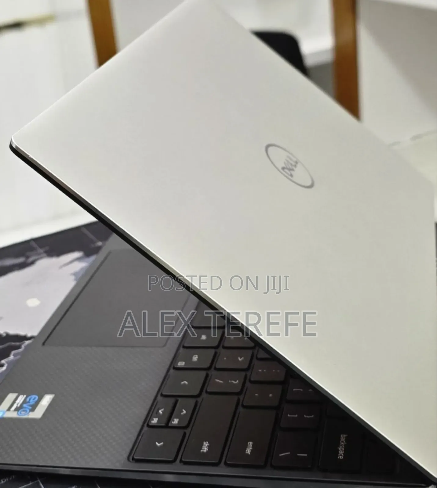 New Laptop Dell XPS 13 16GB Intel Core i7 SSD 512GB
