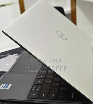 New Laptop Dell XPS 13 16GB Intel Core i7 SSD 512GB