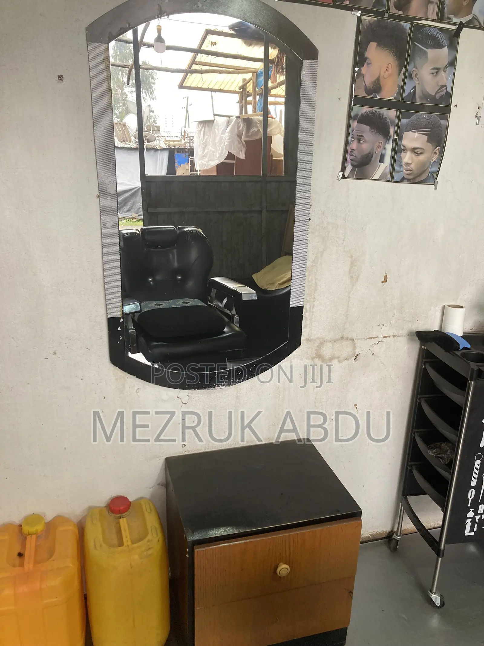 Barbershop Material/ የፀጉር ቤት እቃ