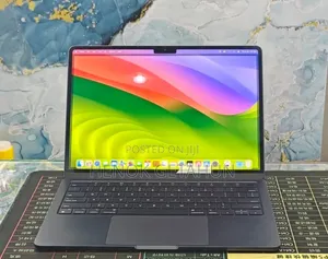 New Laptop Apple MacBook Air 2022 M2 8GB Apple M2 SSD 512GB