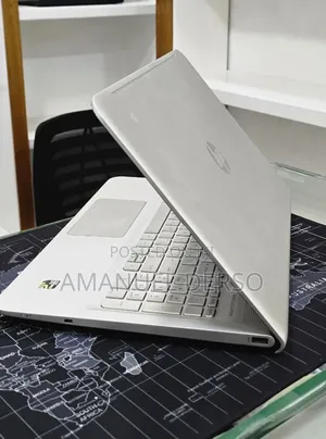 New Laptop HP Envy x360 12GB Intel Core i5 SSD 128GB