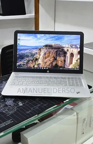 New Laptop HP Envy x360 12GB Intel Core i5 SSD 128GB