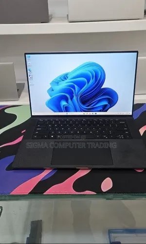 New Laptop Dell XPS 15 16GB Intel Core i7 SSD 512GB