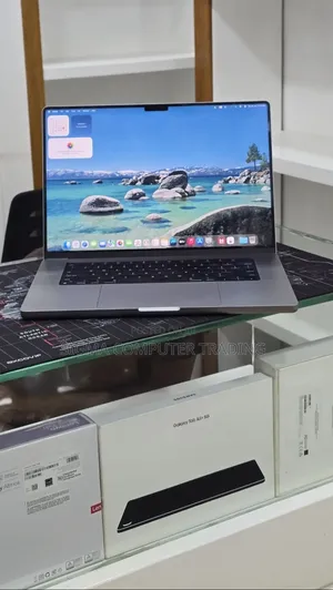 New Laptop Apple MacBook Pro 2021 M1 32GB Apple M1 Pro SSD 512GB