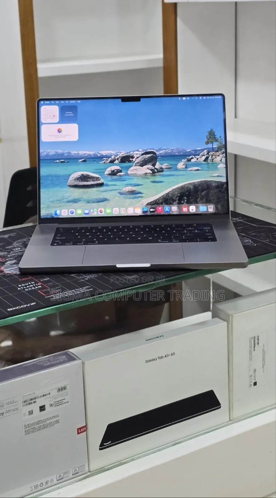 New Laptop Apple MacBook Pro 2021 M1 32GB Apple M1 Pro SSD 512GB