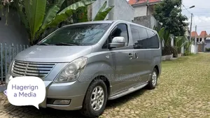 Hyundai Starex 2013 Silver