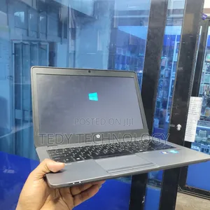 New Laptop HP EliteBook 840 8GB Intel Core i5 HDD 500GB