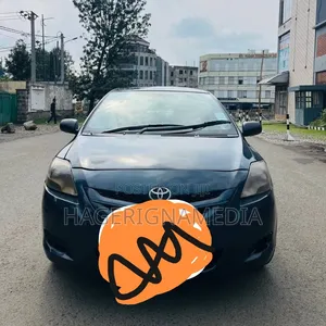 Toyota Yaris 2007 Gray