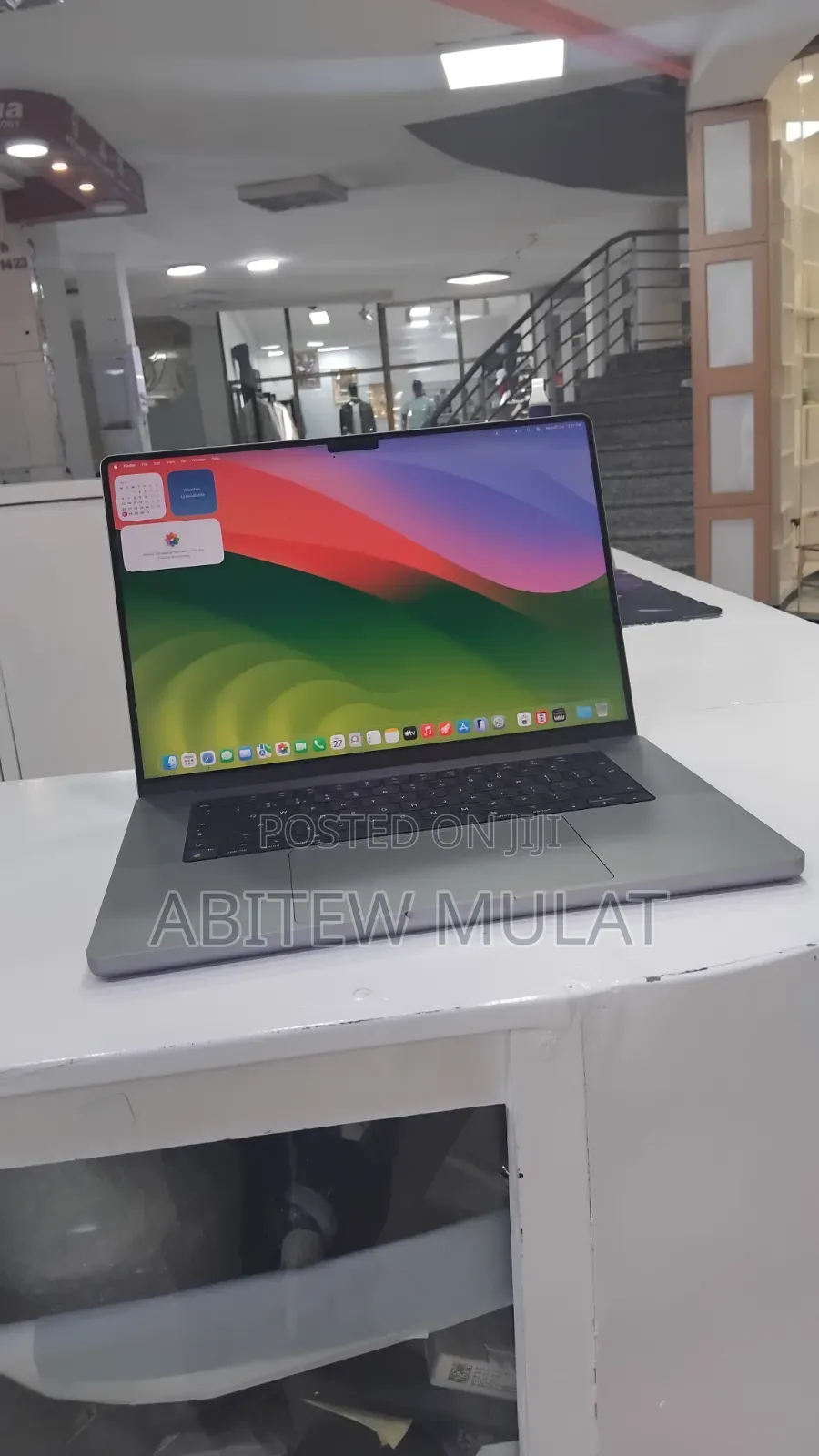 New Laptop Apple MacBook Pro 2021 M1 Max 64GB Apple M1 Max SSD 1T