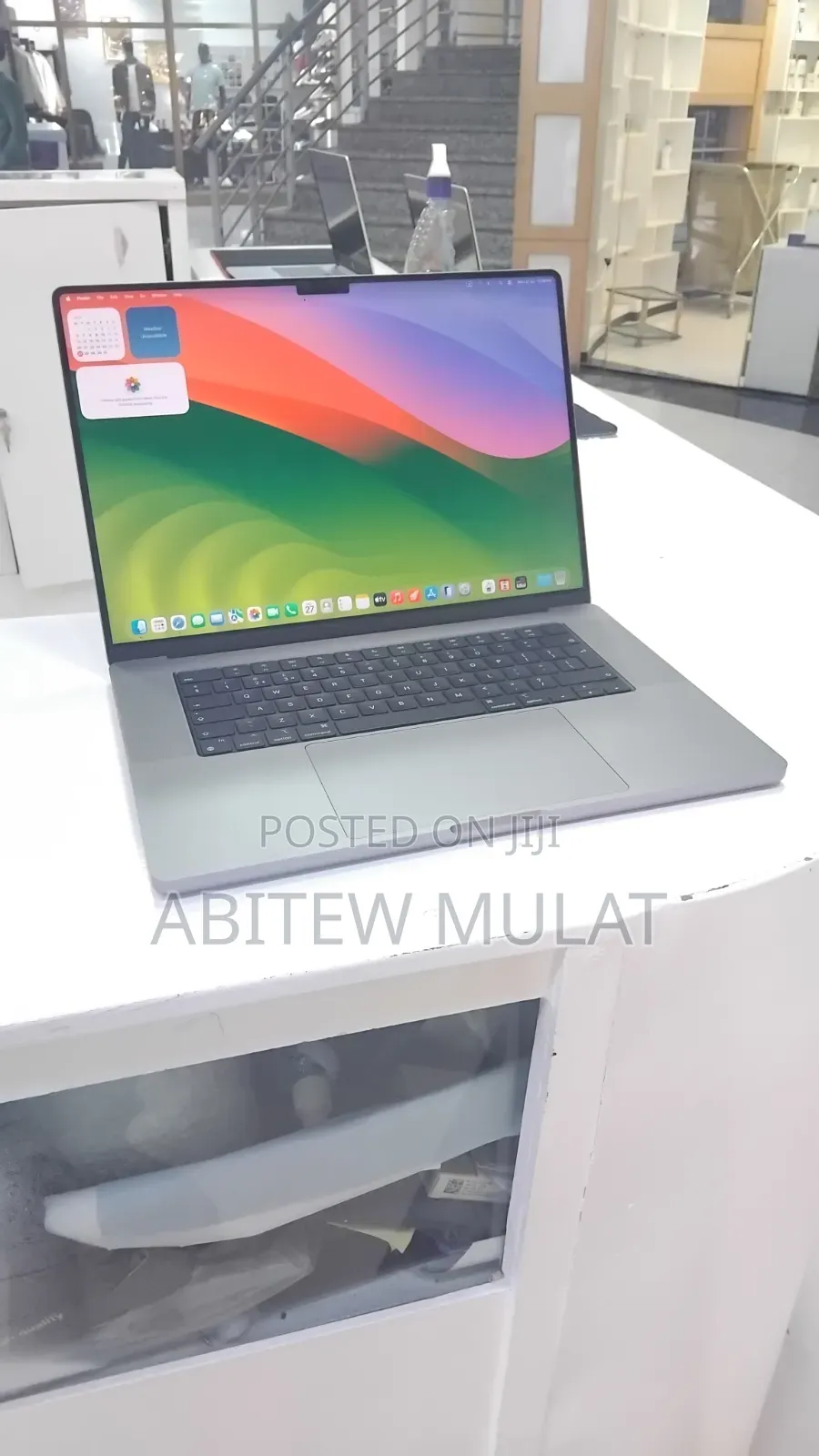 New Laptop Apple MacBook Pro 2021 M1 Max 64GB Apple M1 Max SSD 1T