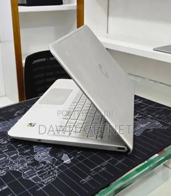 New Laptop HP Envy x360 12GB Intel Core i5 HDD 1T
