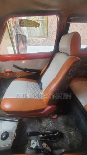 Lada 1600 1989 Red